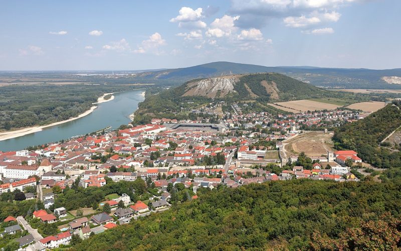 Schifffahrt Bratislava-Hainburg und zurück