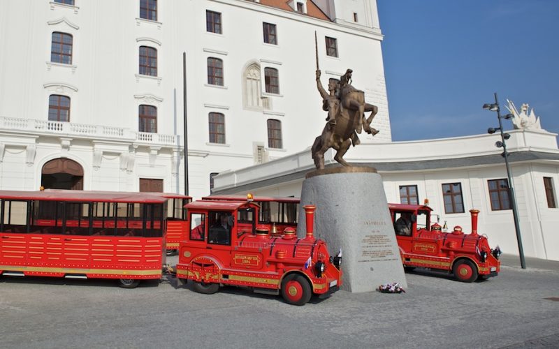 Sightseeing tours for the young and the old